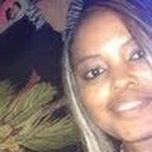 Meet your Posher, Carla